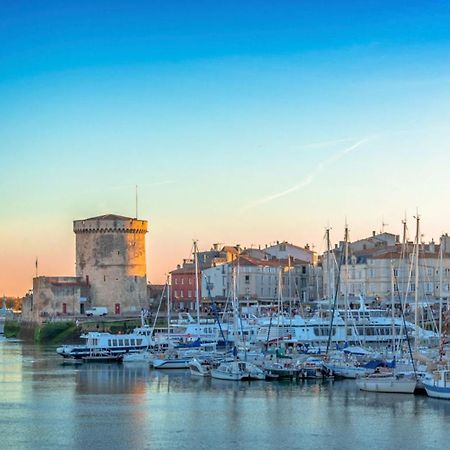 Maison Centre Ville Avec Jardin , Terrasse, Et Garage Velos La Rochelle  Zewnętrze zdjęcie